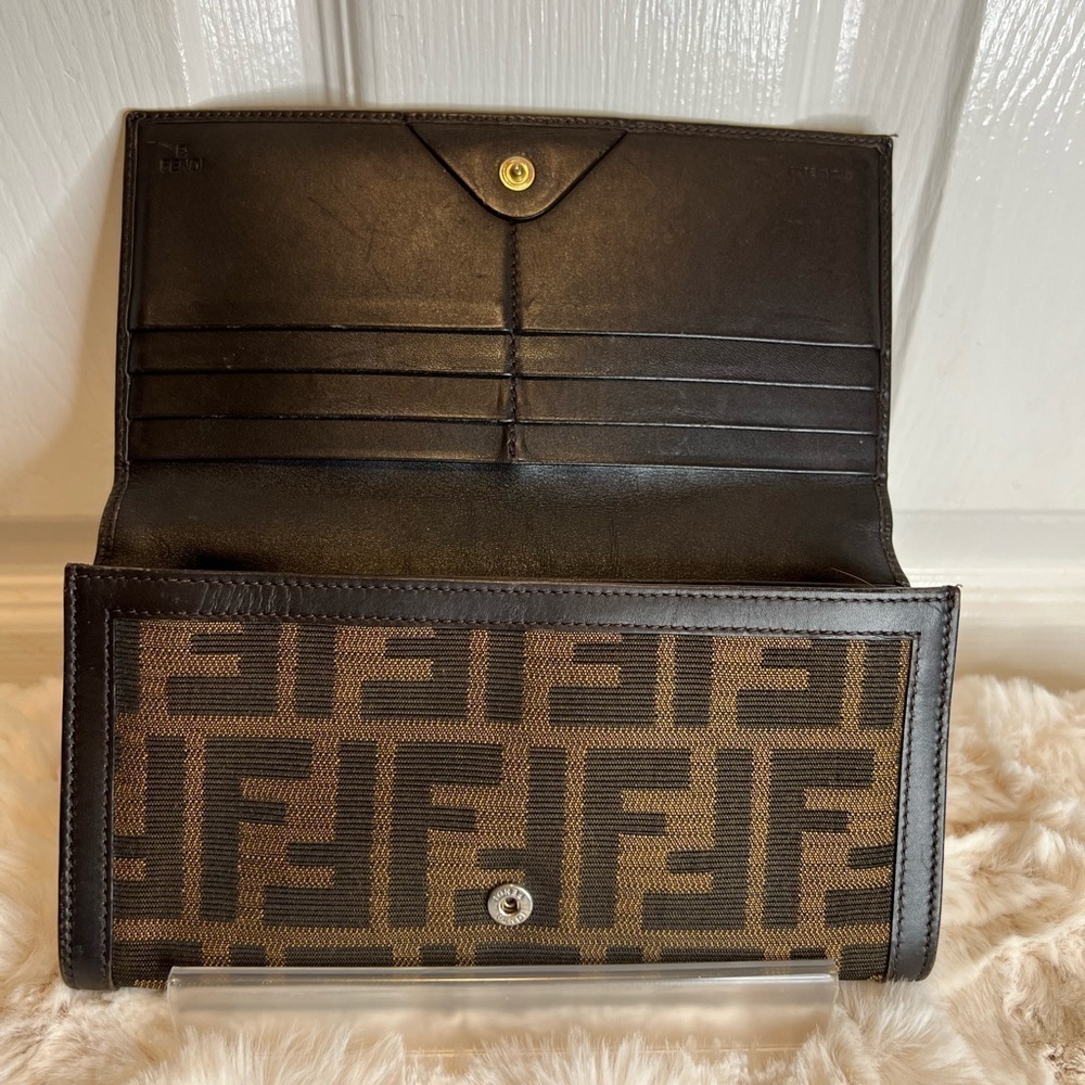 FENDI ZUCCA CANVAS SIGNATURE CONTINENTAL LEATHER LONG WALLET - Picture 8 of 16